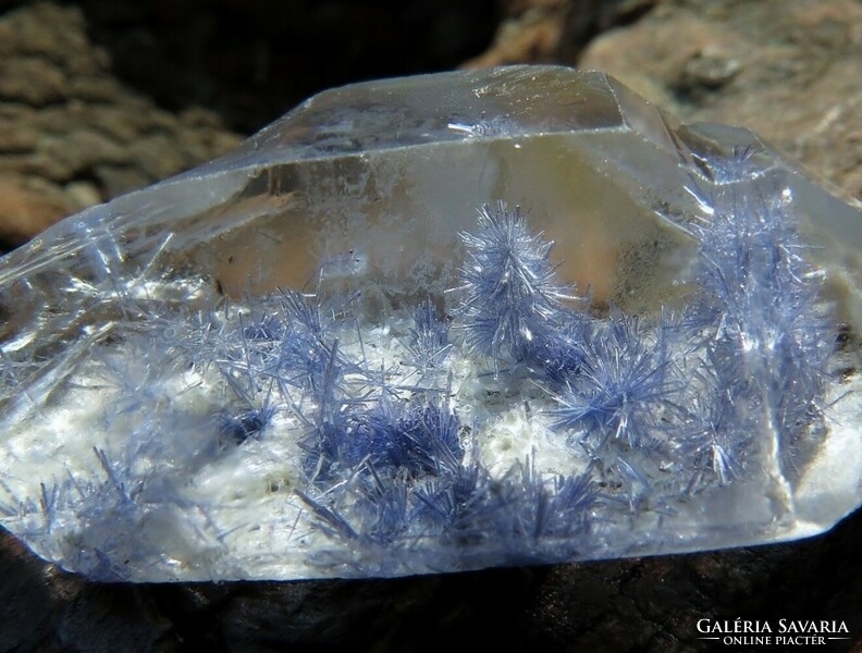 Collectors items! Dumortierite quartz crystal rarity!!! 13 mm