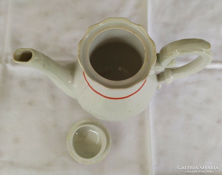 Zsolnay porcelán kávéskészlet maradványai eladók!