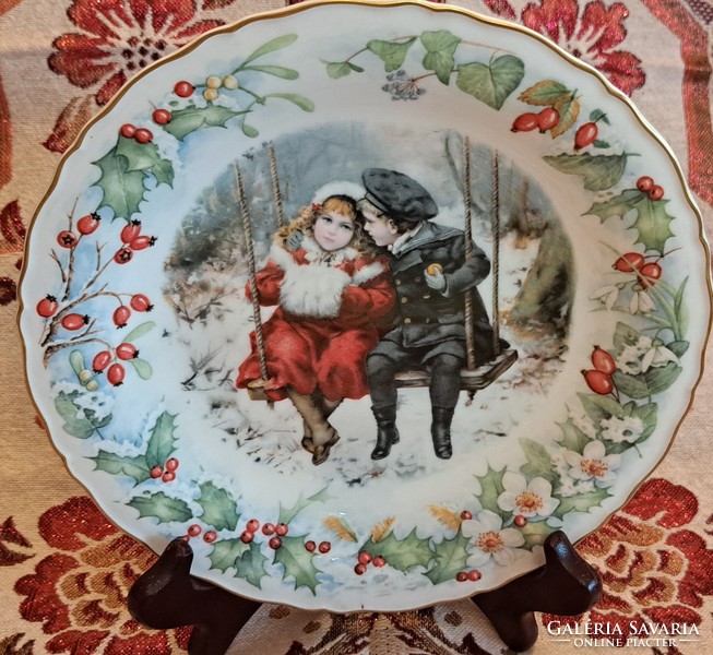 Exkluzív szecessziós gyerekekkel díszített porcelán tányér, karácsonyi dísztányér 1 (L4018)