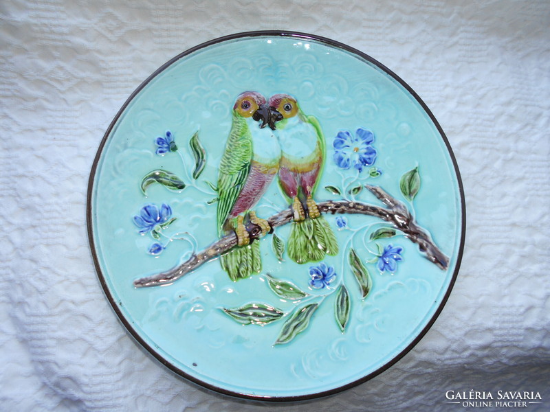 Art Nouveau majolica plate with a parrot