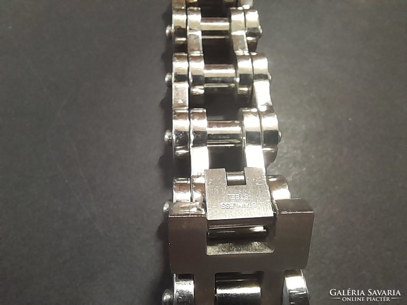 Large medical, stainless steel motorized drive chain bracelet. Bracelet.