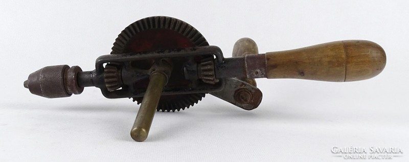 1M328 old American hand drill