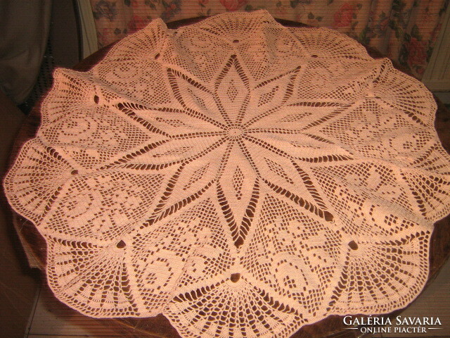 Beautiful hand crocheted salmon pink vintage round tablecloth with rosy wavy edges