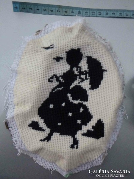 Parasol silhouette, tapestry (?) Small embroidery