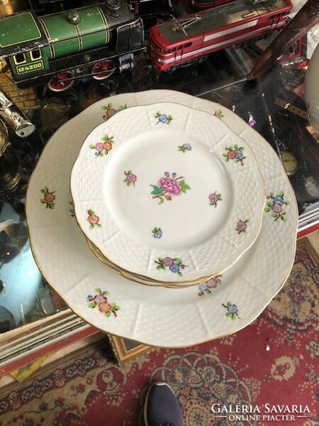 Herend Eton sandwich set, large bowl, with 6 small plates.