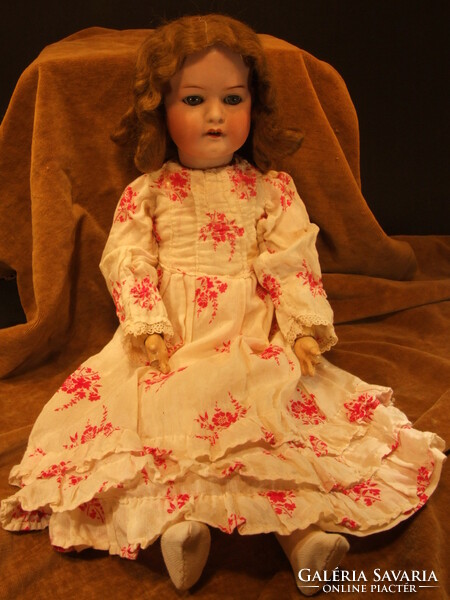 Porcelain head doll (428356)