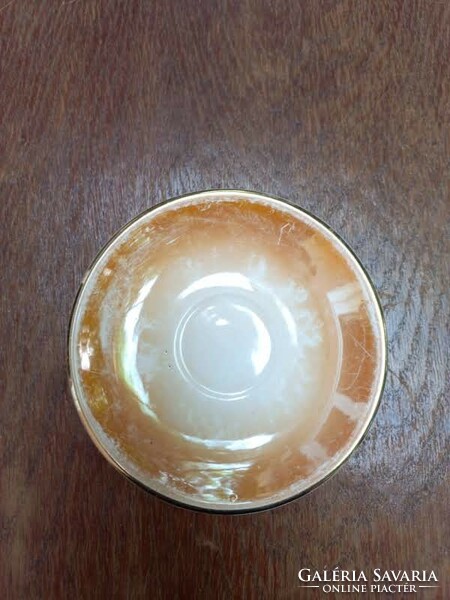 Porcelán kávéscsésze alátét