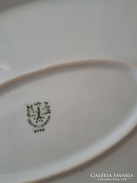 Czechoslovakian porcelain serving dish 33.