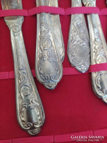 Antique cutlery set