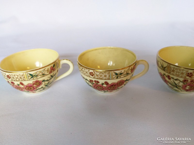 3 pcs. Zsolnay hand-painted burgundy flower pattern coffee cup