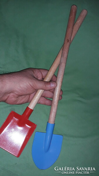 Old 1970s gardening toy set spade and spade metal head, wooden handle 2 in one as shown in the pictures