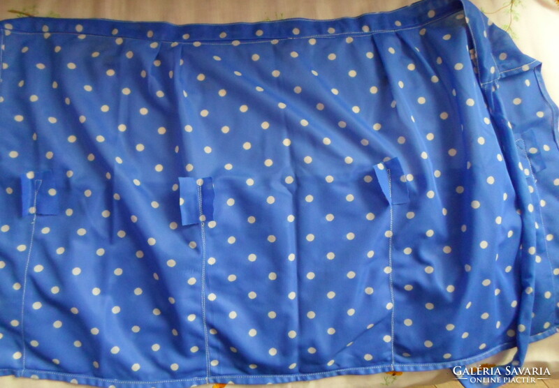 Retro kitchen apron 1.: Blue and white polka dots (nylon; Mindszent district mixed industry cooperative)
