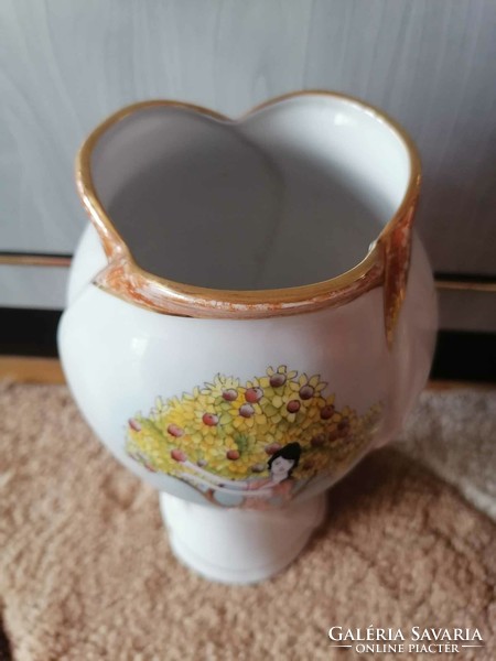 Kézzel festett keleti mintás porcelán váza