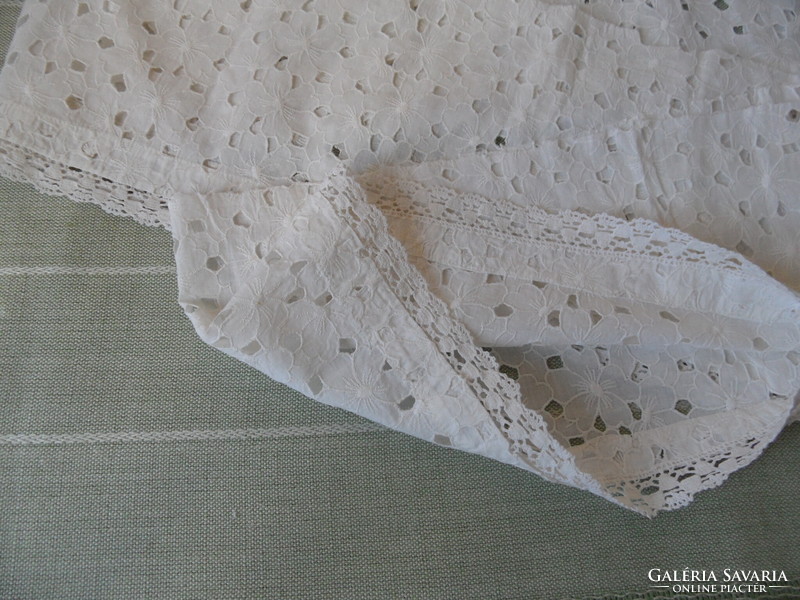 Madeira lace edging for a creative purpose