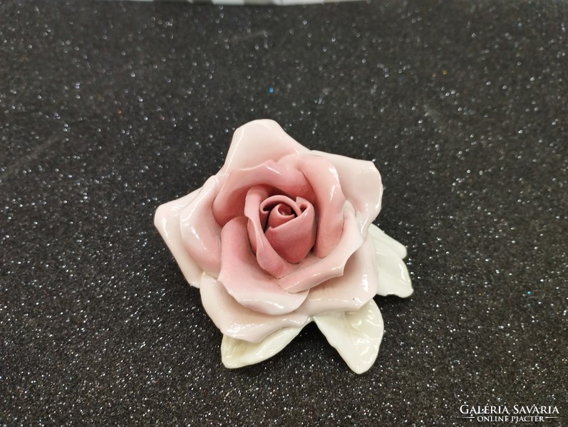 ENS 0489 porcelán rózsa