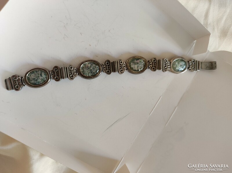 Israeli silver bracelet with Roman glass