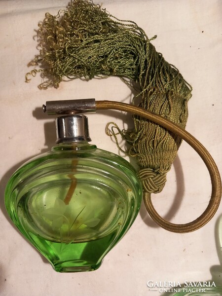 2db uránzöld piperés  , parfümös üveg , parfüm szóró