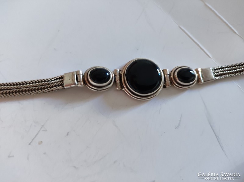 Indonesian silver bracelet with onyx