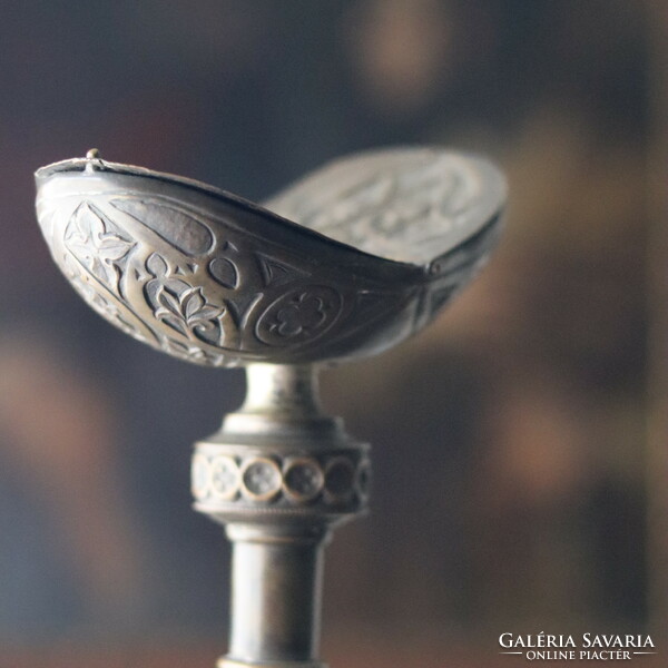 Antique navicula turibulum incense holder