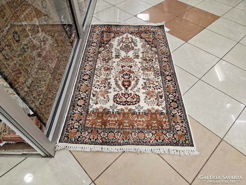 Kashmír selyem 92x160cm kézi csomózású perzsa szőnyeg BFZ460