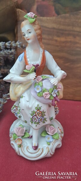 Pair of antique sitzendorf porcelain figurines