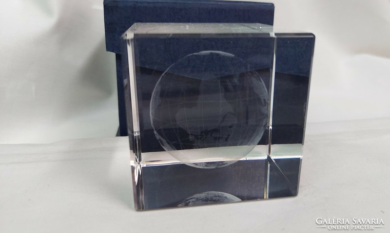 Engraving express crystal globe 6x6 cm, like a paperweight