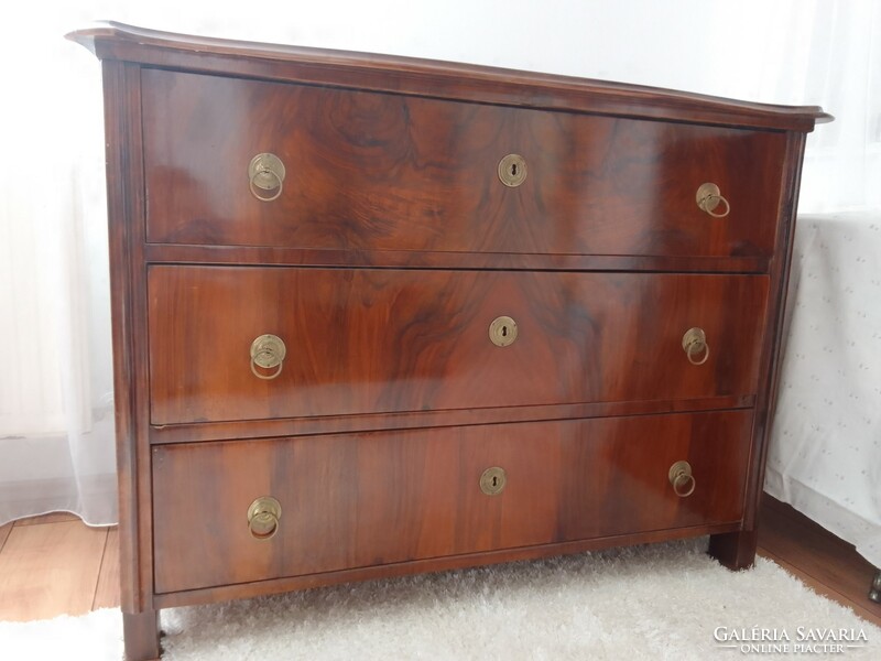 Biedermeier chest of drawers restored, beautiful beautiful rarity!