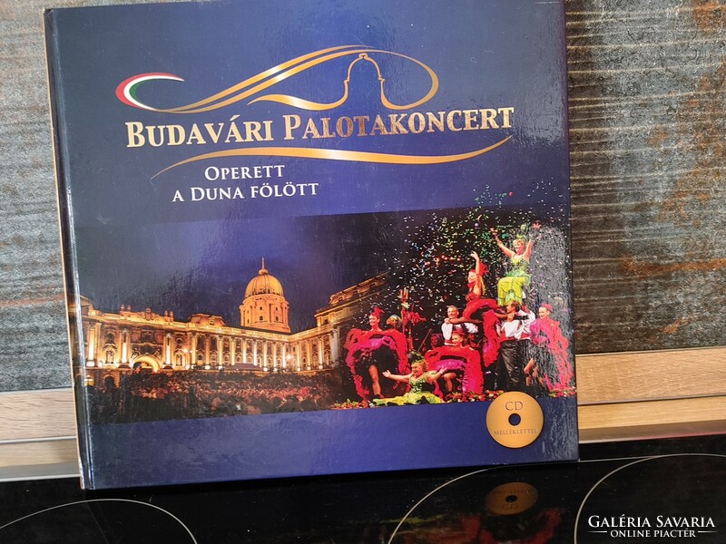 Budavári palotakoncert  Opera a Duna fölött  könyv + CD melléklet