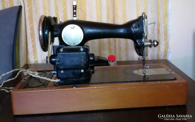 UNION KALININA Szovjet gyártmányú varrógép