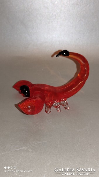 Kézműves üveg skorpió figura állat szobor