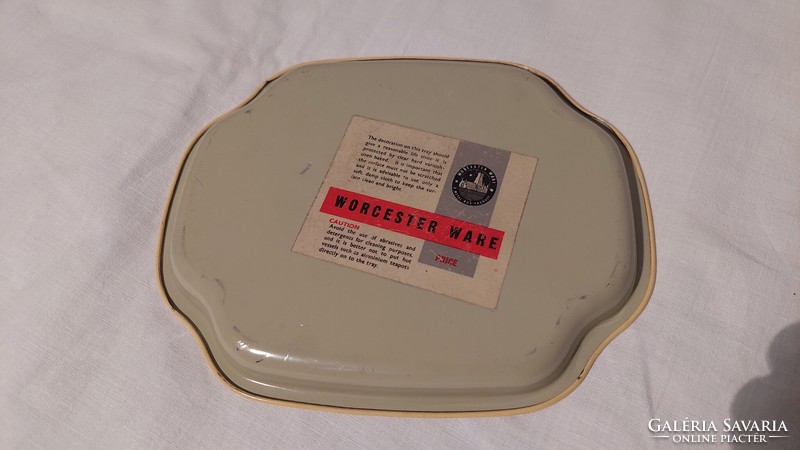 Worcester ware retro metal tray from the 50s, London
