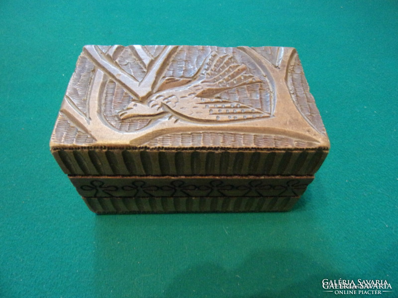 Fa kártya vagy cigi tartó dobozKb 11.5x7x6.8 cm-es