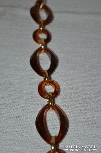 Retro amber imitation necklace