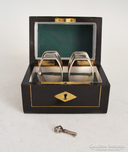 Pair of silver napkin rings in a wooden gift box