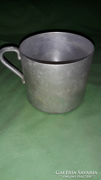 Antique tin mug with handle / measuring cup 9 cm 0.6 l capacity nice condition according to the pictures