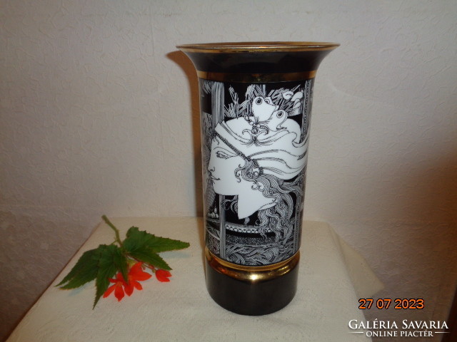 Hollóházi   váza , 30 cm , szignózva