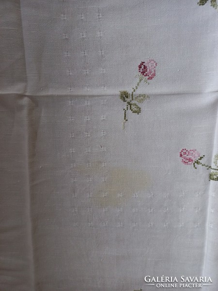Old rosebud linen tablecloth