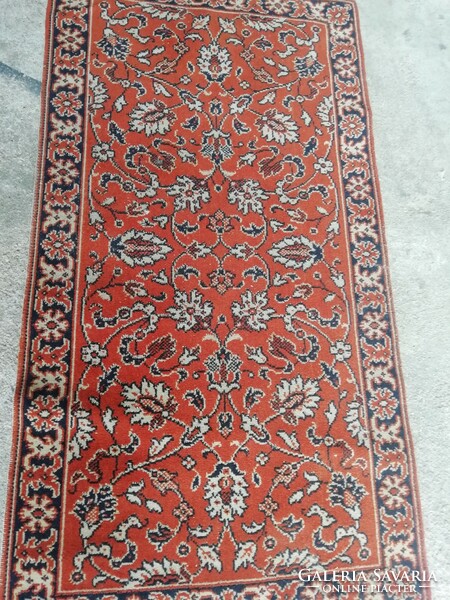 Old carpet 3.