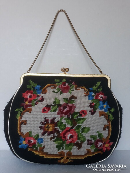 Vintage tapestry embroidered casual bag with embroidered pipe or money holder