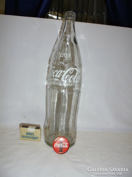 Retro coca-cola glass bottle and badge, pin - together