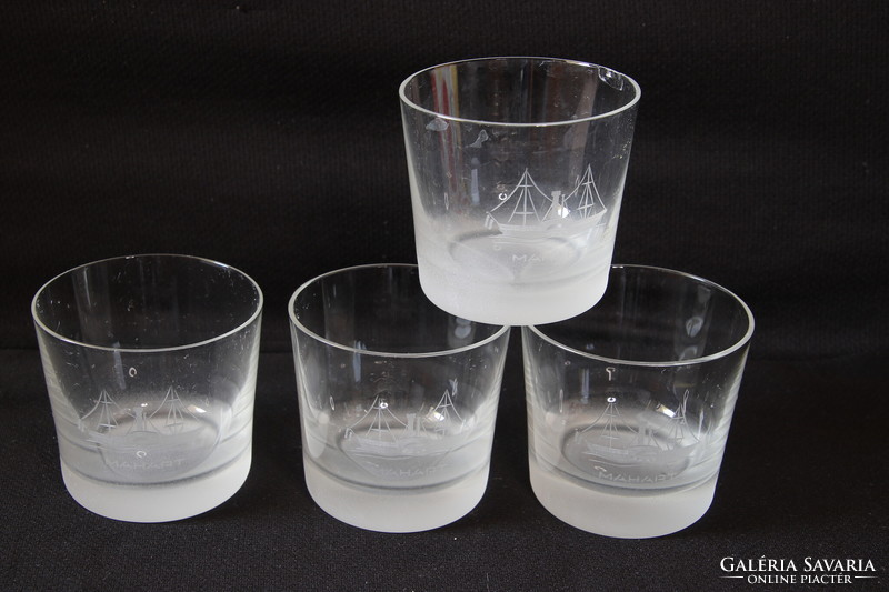 4 mahart small glasses