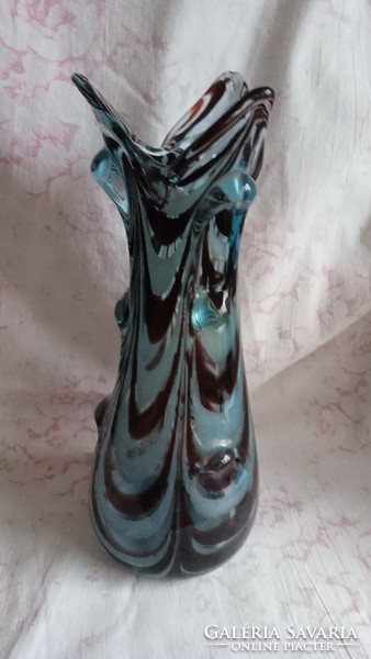 Vastag kék és barna díszes váza