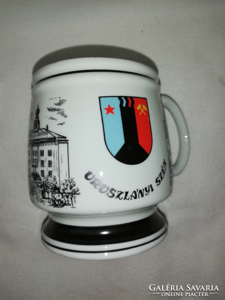 Hóllóháza porcelain beer mug with Oroszlányi carbon inscription