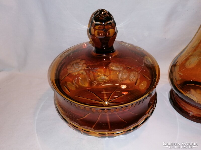 Zínic polished, peeled glass jug and huge chocolate holder