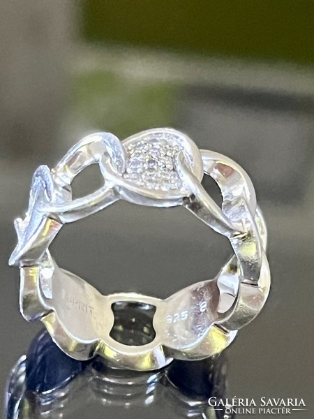 Mesés, tömör ezüst Esprit gyűrű