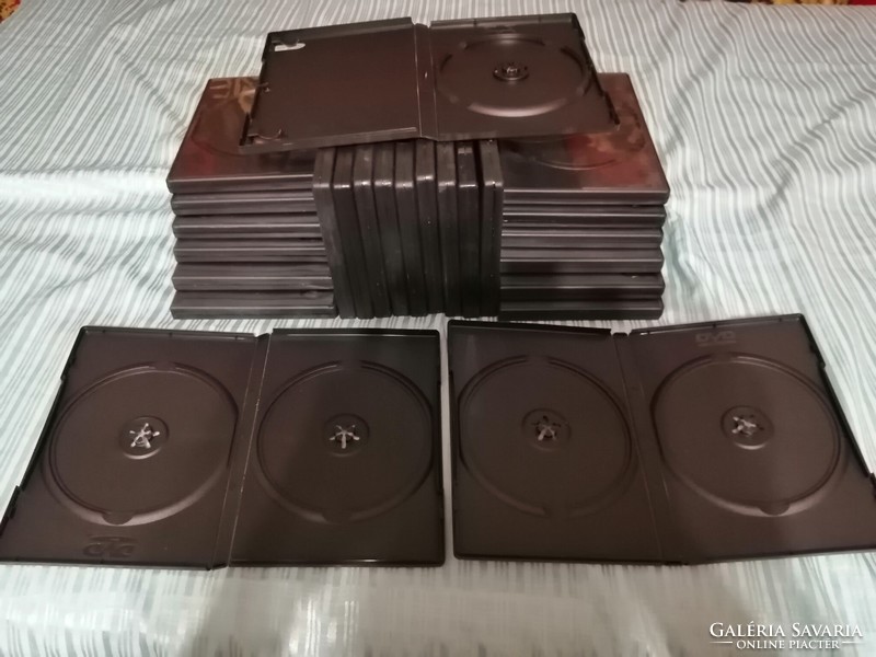 22 DVD cases, CD cases, holders, + 2 double ones, in a package