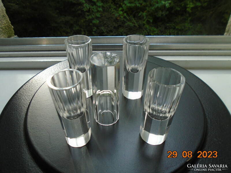 16 szögletes Lapra csiszolt tömör kristály tömb poharak