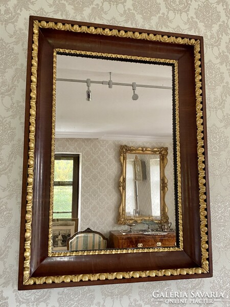 Biedermeier dovetail mirror from Treasure Hunters