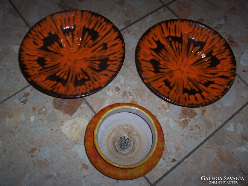 Narancsos retro -2 tányér és 1 ikebana együtt