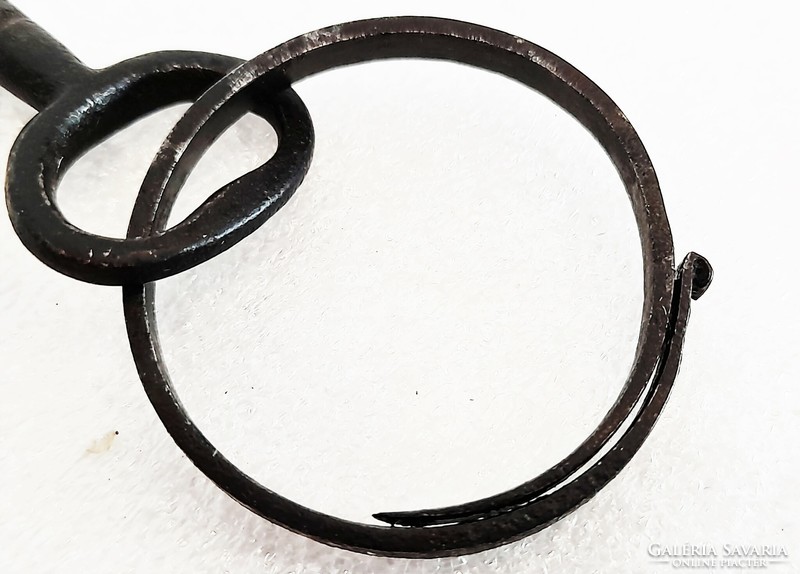 Antique wrought iron / wrought iron key ring